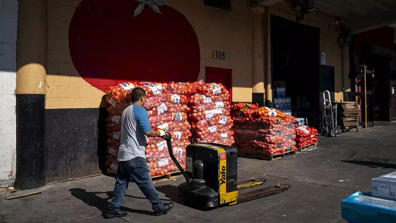 Wholesale inflation rises more than expected in September, with prices jumping 8.5%