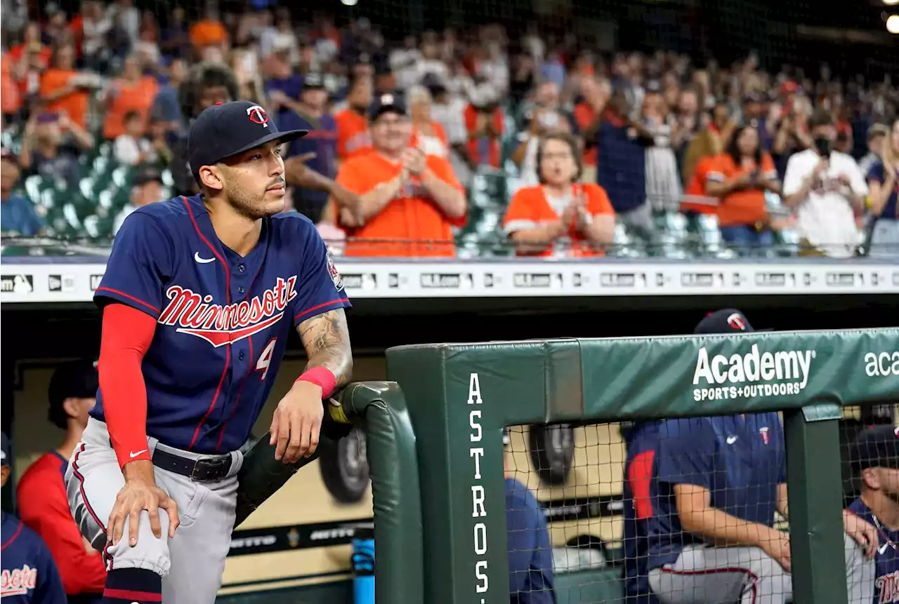 Former Astros star Carlos Correa joins TBS coverage for Game 2 of ALDS