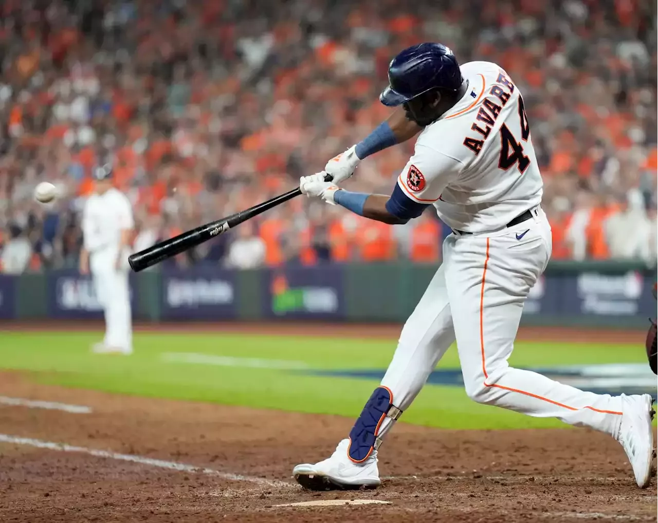 Astros Yordan Álvarez home run: Hear radio call of walkoff homer