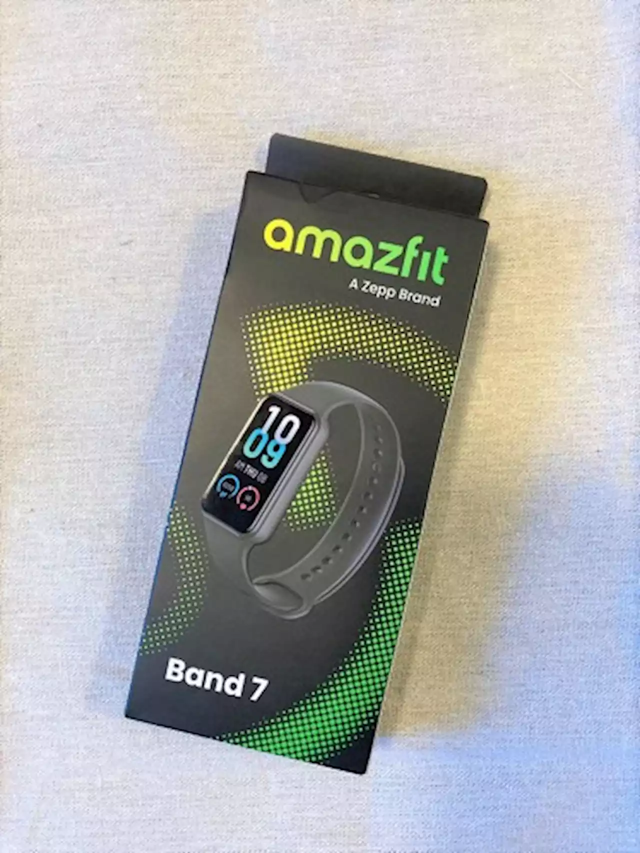 「Amazfit Band7」をデスクワーカーが1週間使用すると…… QOLの見える化を実感、LINEやカレンダー通知の使い勝手が気になる - トピックス｜Infoseekニュース