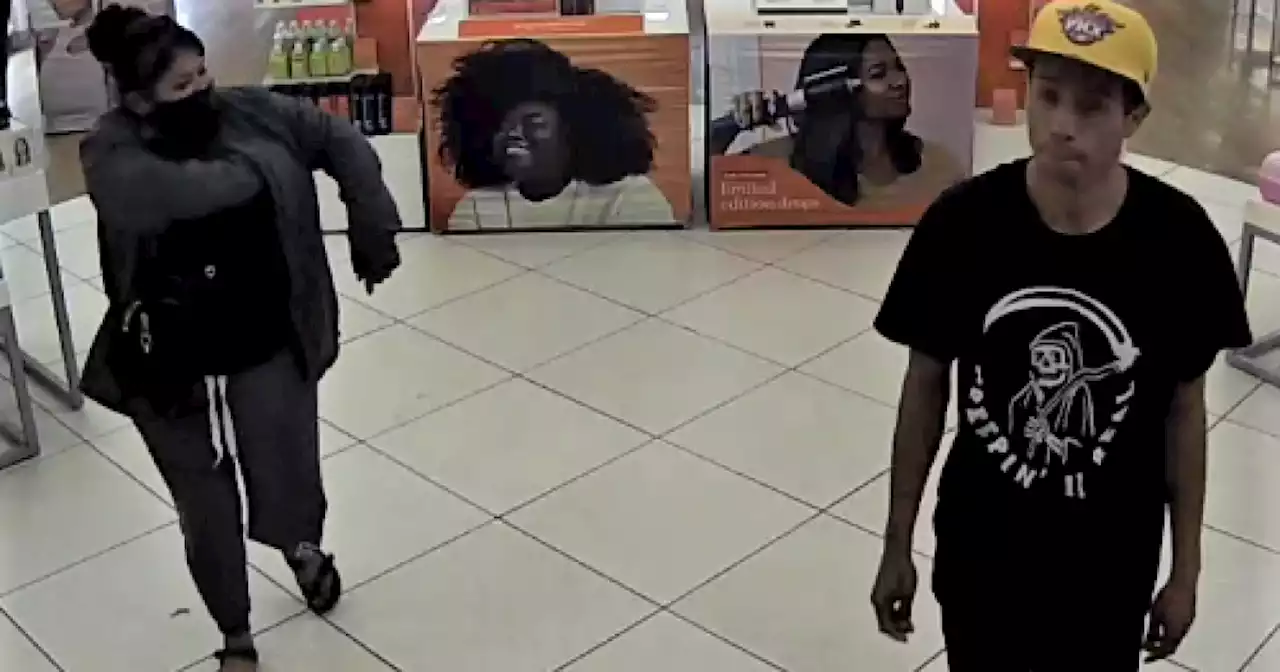 Police look for suspects who robbed Oro Valley Ulta