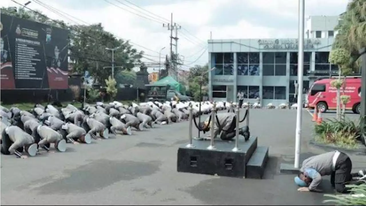 Di Balik Aksi Sujud Polisi Malang, Ada Rasa Bersalah dan Harapan Tragedi Kanjuruhan Segera Tuntas