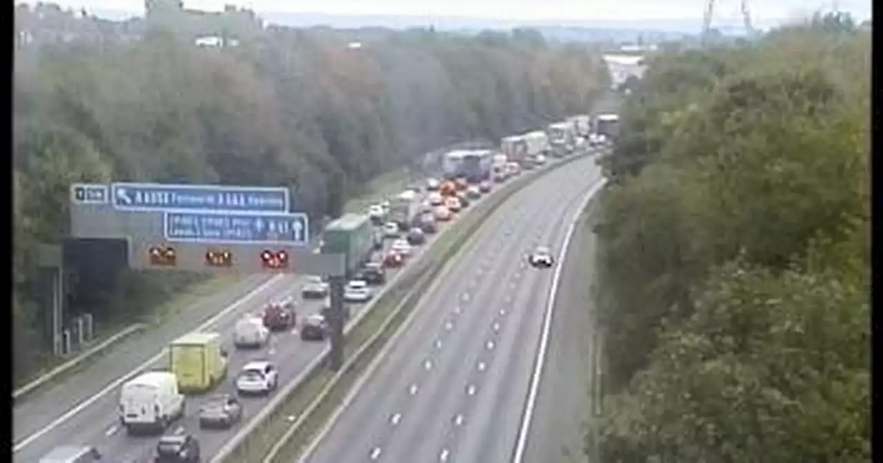 M61 closed in both directions due to 'police incident' - updates