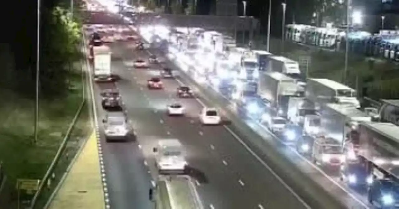LIVE: M62 blocked after multi-vehicle crash with queues building - updates