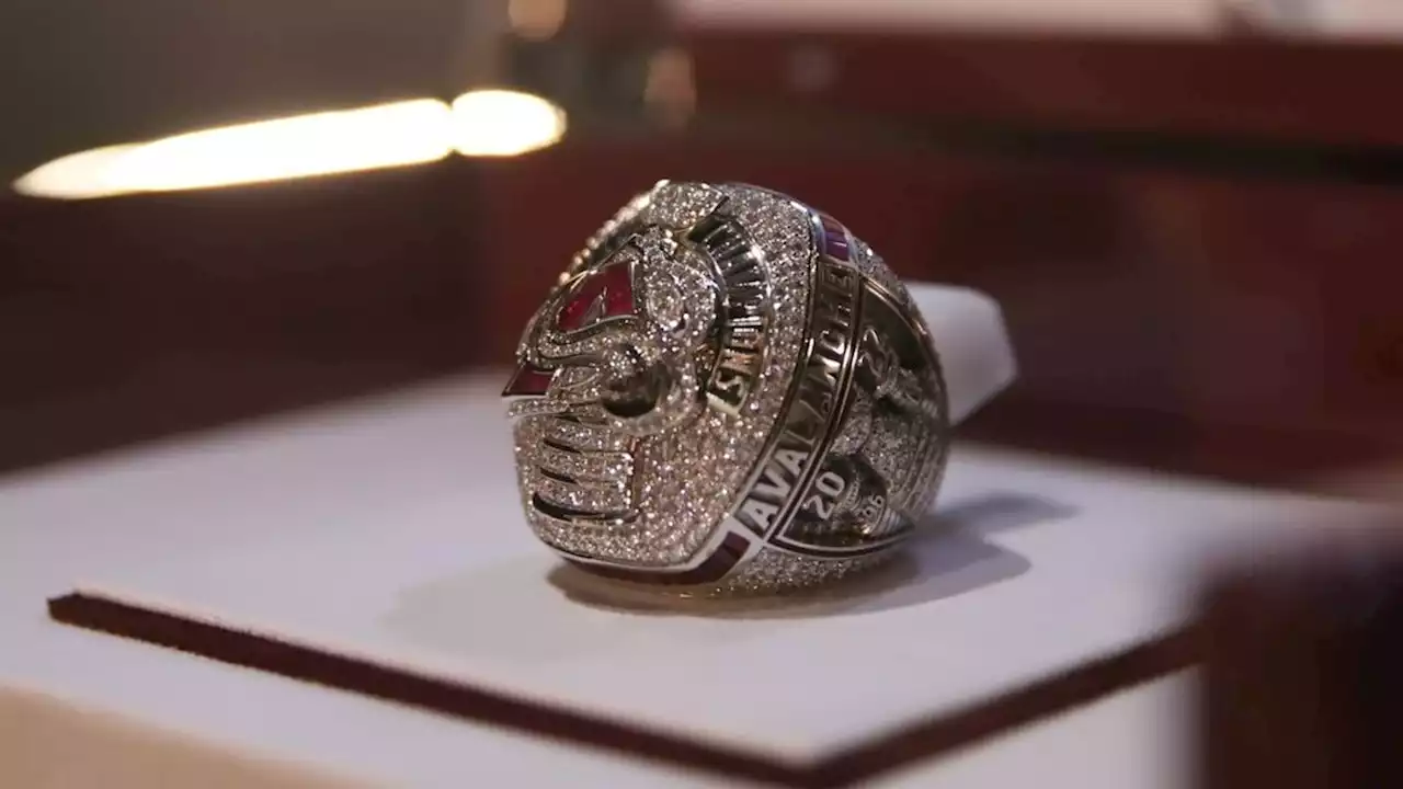 Colorado Avalanche Unveil 14-Karat White Gold 2022 Stanley Cup Championship Ring