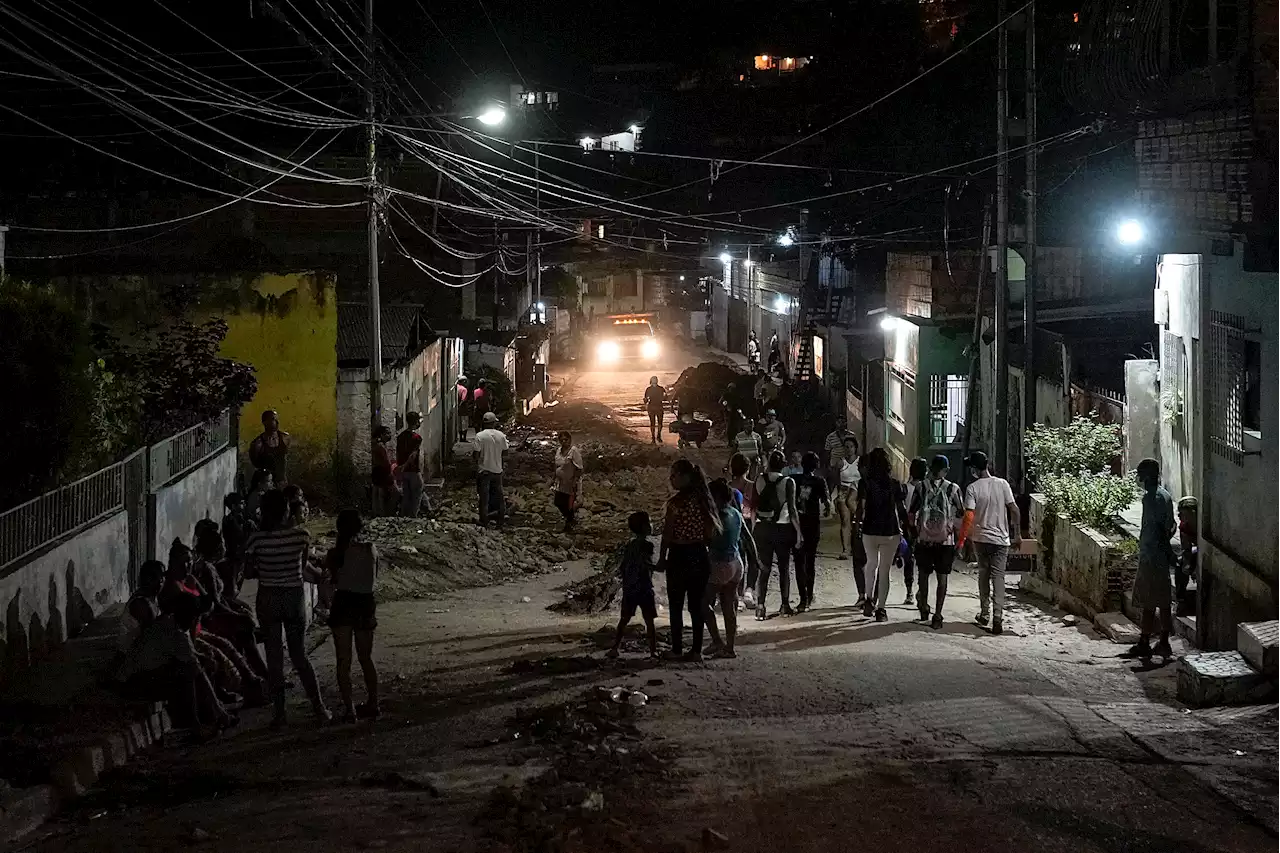 Dozens Still Missing as Death Toll From Venezuela Landslide Climbs to 43