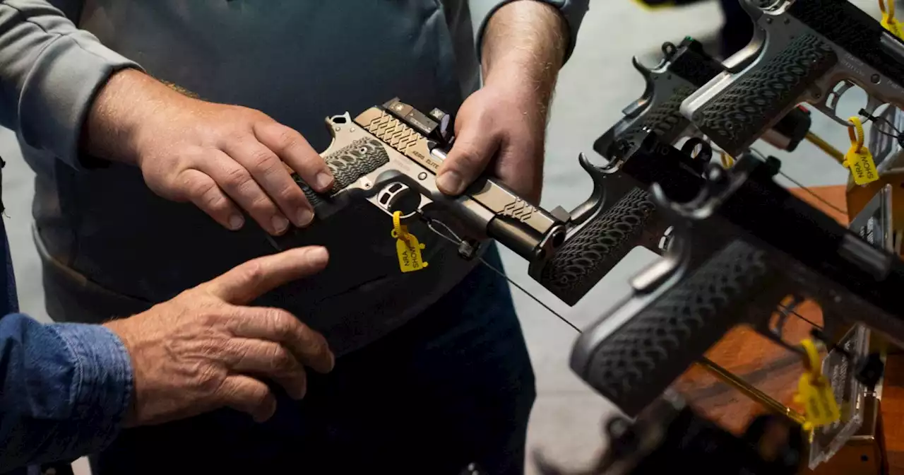 Mexico files a 2nd lawsuit targeting U.S. gun dealers to stem flow of weapons