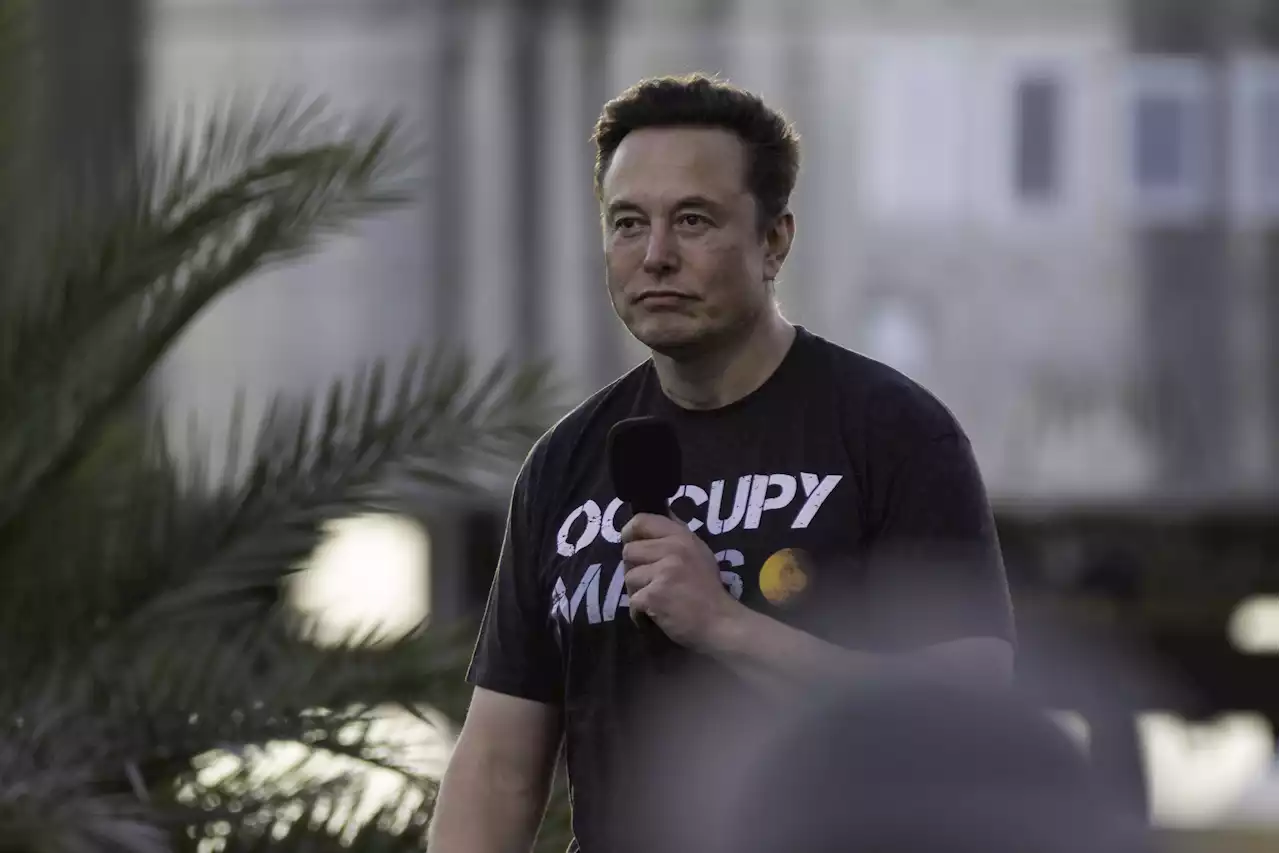 Elon Musk knows 'Kremlin's red lines,' spoke with Putin on Ukraine: Bremmer