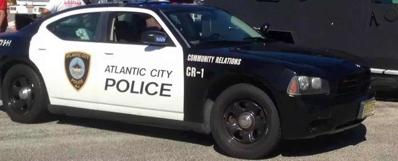 Atlantic City cop hit by pickup, injured at scene of earlier crash