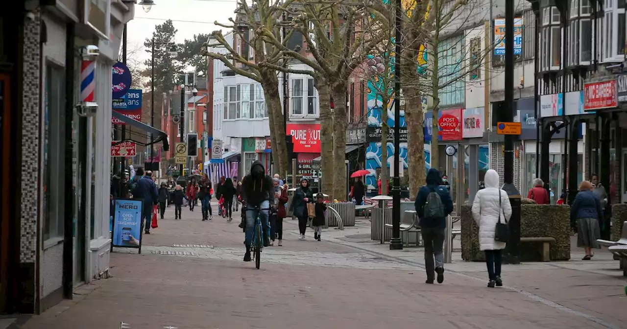 High street bank with 3 regular customers announces closure