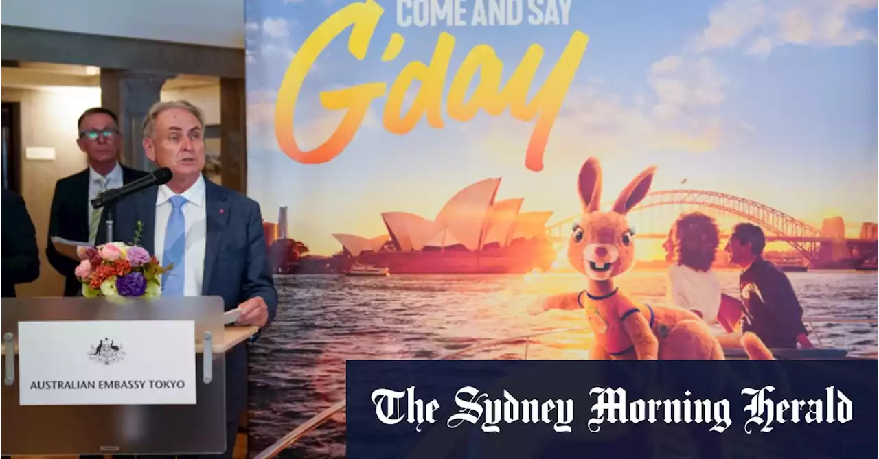 ‘Instantly recognisable’ kangaroo invites tourists to hop back over to Australia