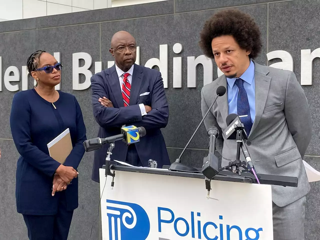 Comedians Eric André, Clayton English sue over Atlanta airport searches