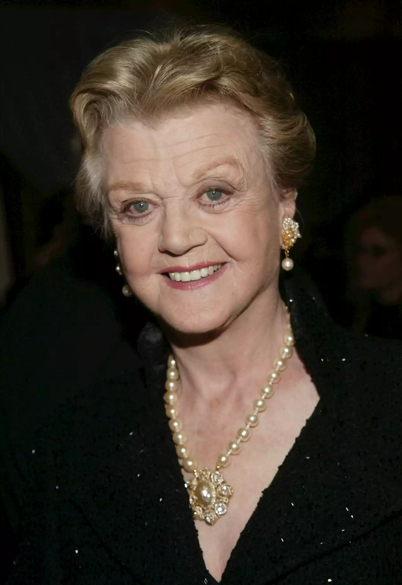 Hollywood Tributes Pour in For Angela Lansbury, Who Has Died at 96