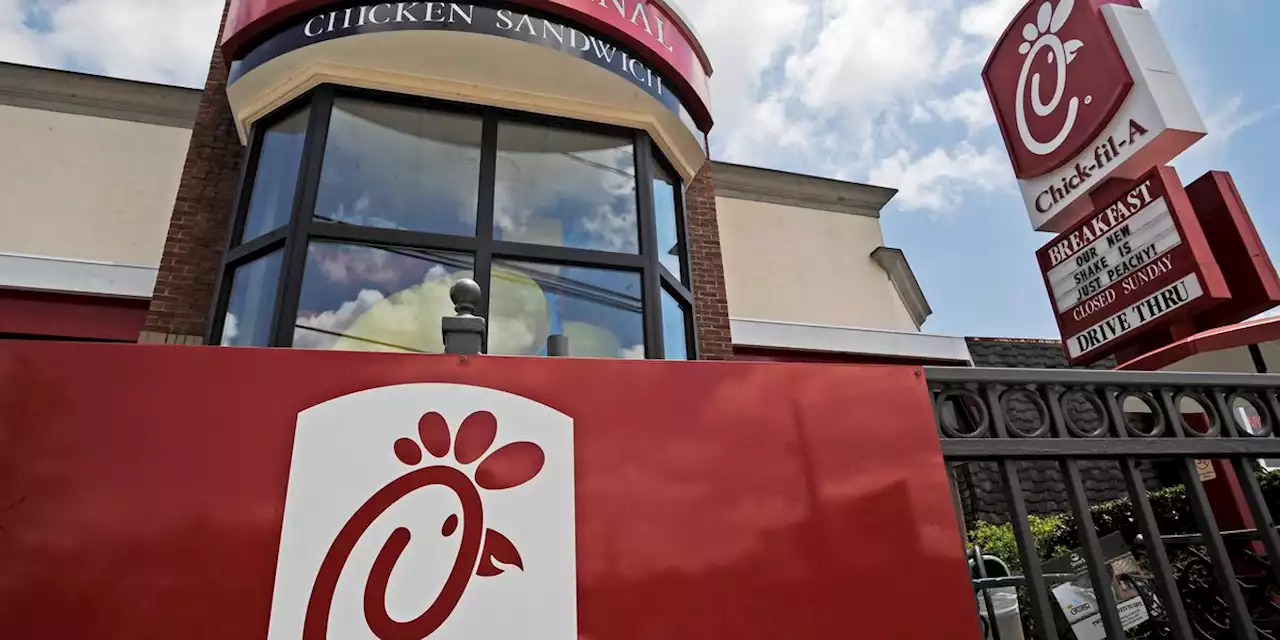 Chick-fil-A has slowest drive-thru service times, report finds