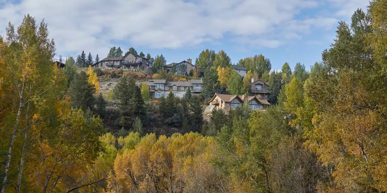 This Colorado Community Offers High-Life Living With a Little Less Altitude