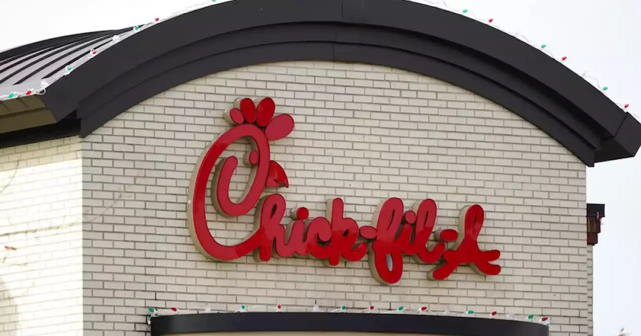 Utah Chick-fil-A employee catered wedding out of his own pocket