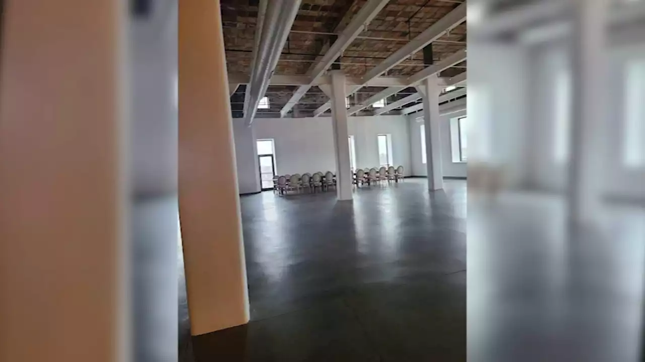 Chicago couples say South Loop wedding venues closed with little warning, no refunds given