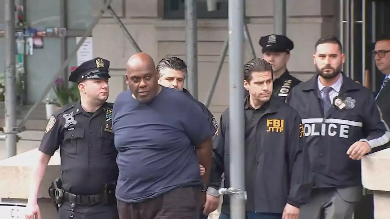 Man accused of shooting 10 on subway train refuses to come to court