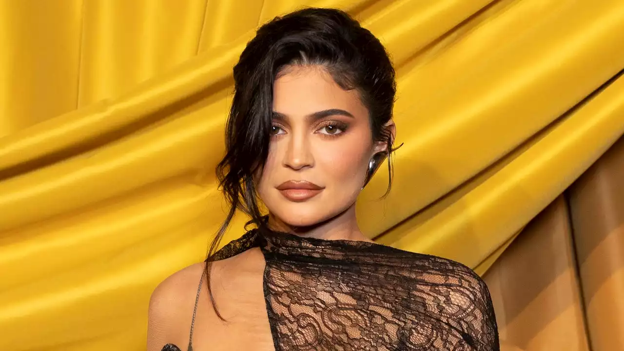 Kylie Jenner Channeled Her Inner Catwoman With Wet Side Bangs