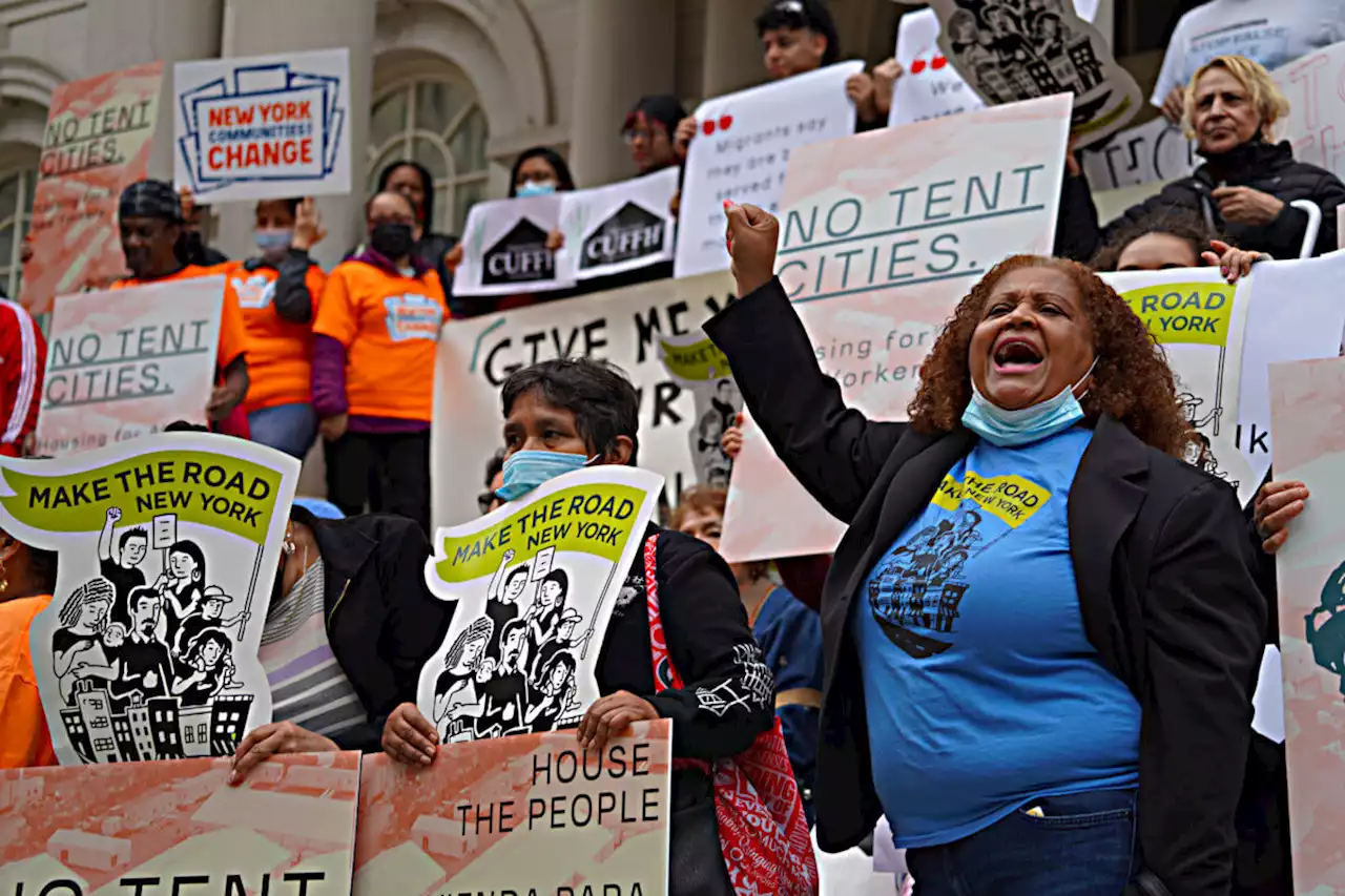 ‘Homes not tents’: Pols, advocates urge mayor to drop tent city on Randall’s Island | amNewYork