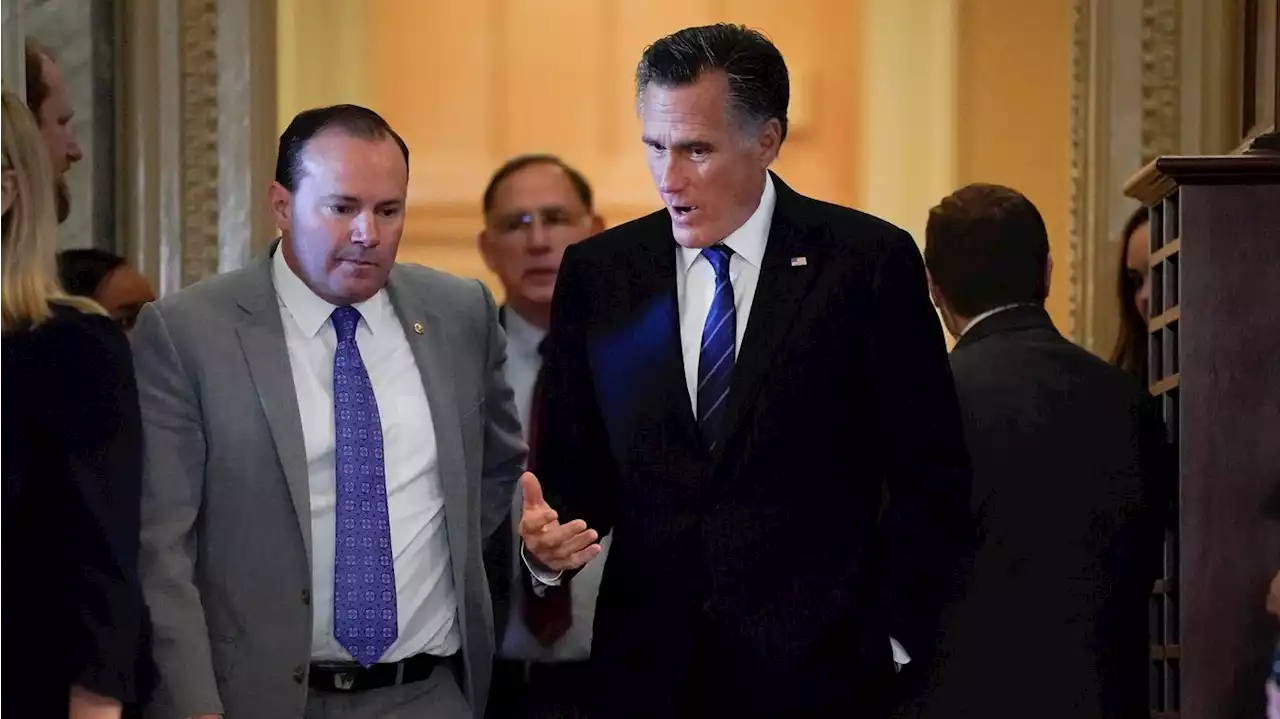 Mike Lee makes urgent plea for Mitt Romney's endorsement in Utah Senate race