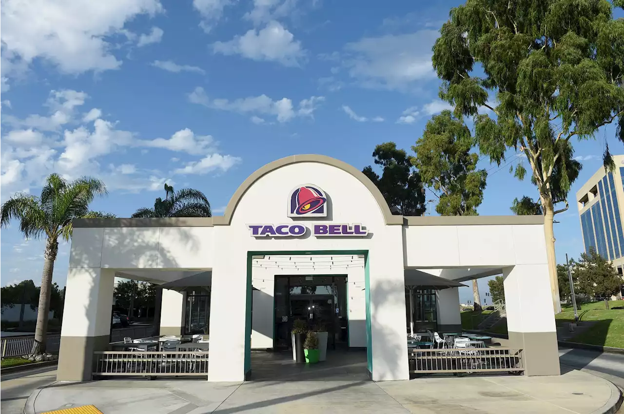 The best reactions to that investor who ranted on Fox about spending $28 at Taco Bell