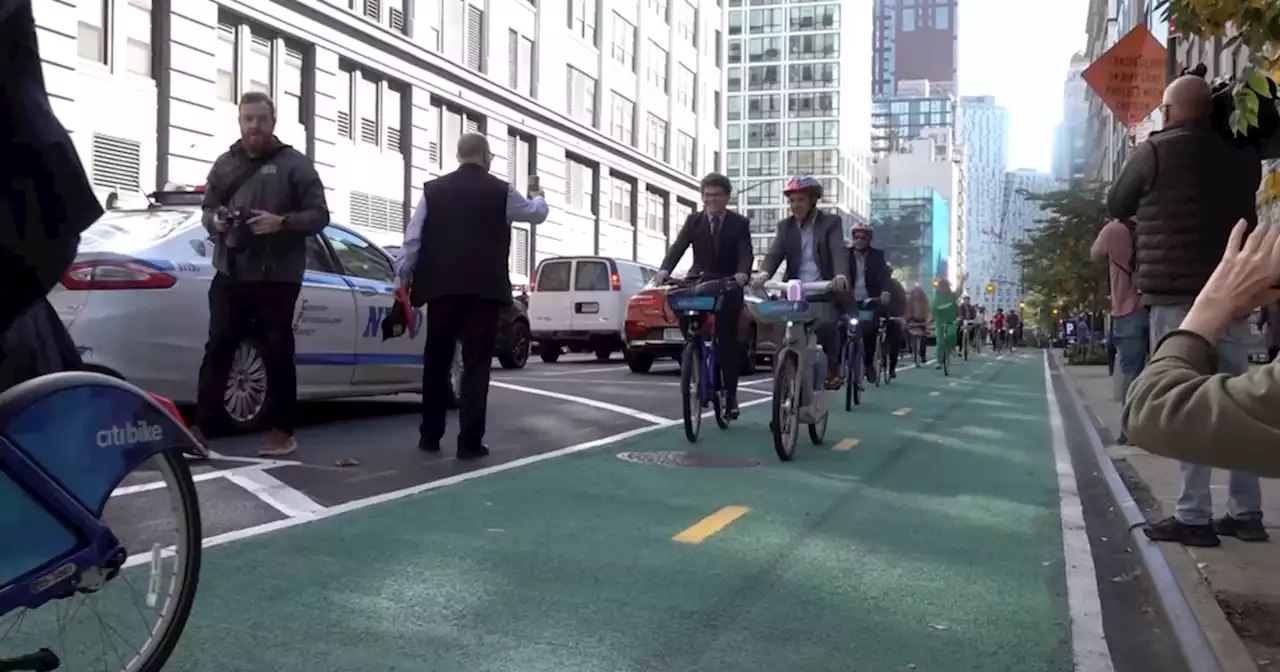 Redesigned Downtown Brooklyn street aims to protect cyclists