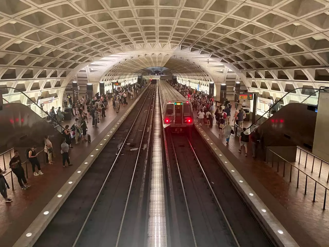 Those Crowded Trains Won't Get Better Anytime Soon, Metro Says