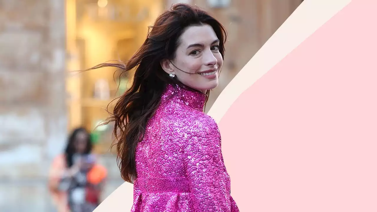 Anne Hathaway explained how she accidentally recreated that Devil Wears Prada scene