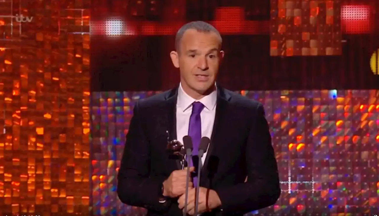 Martin Lewis Takes Swipe At Government Over Economic Crisis As He Accepts Award At NTAs