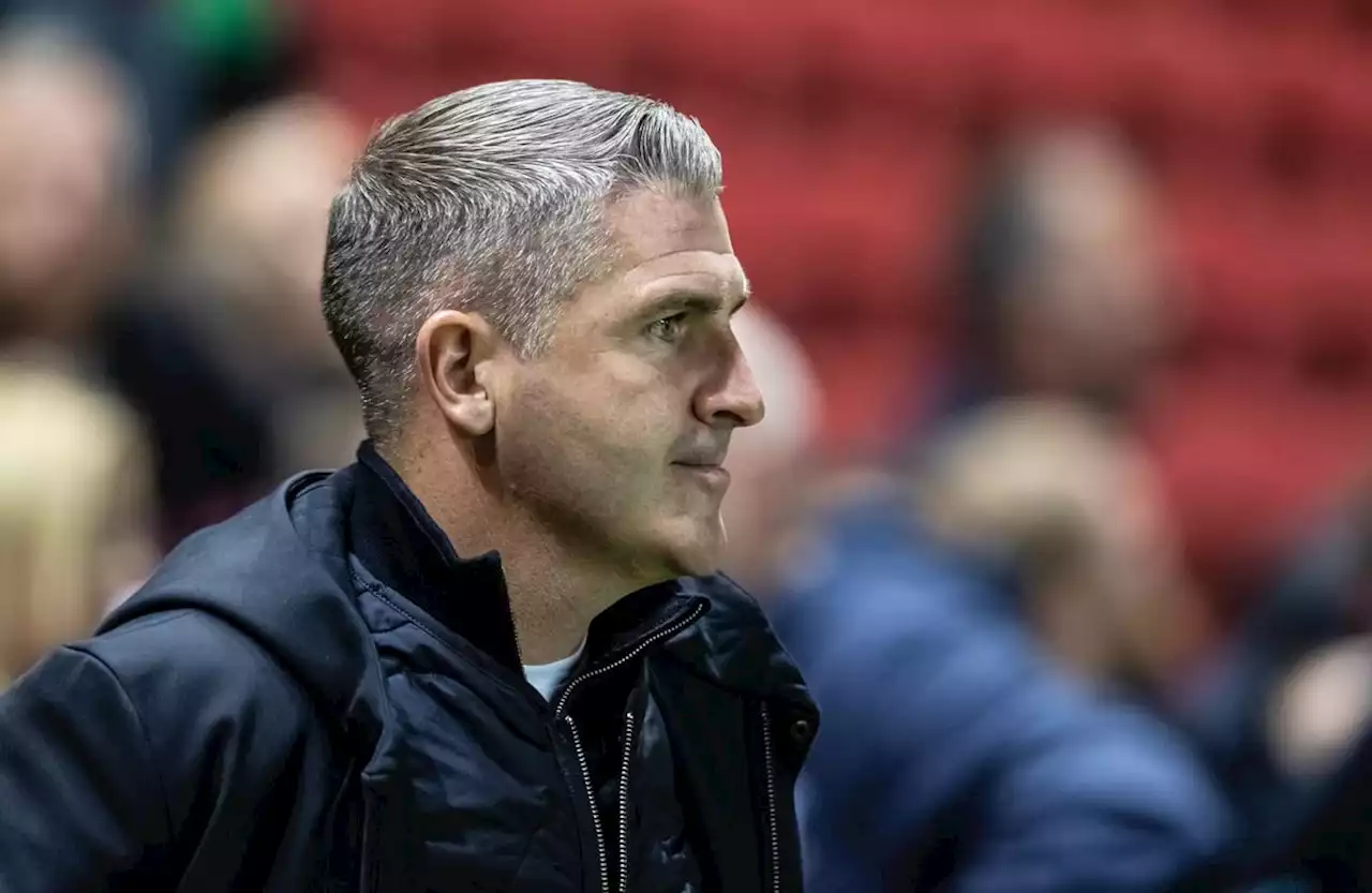 Preston North End manager criticises 'flat' performance in loss to Bristol City