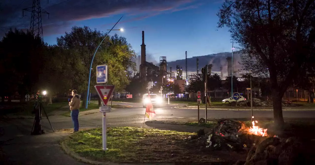 Crise des carburants : en Seine-Maritime, la guerre des nerfs pour les grévistes