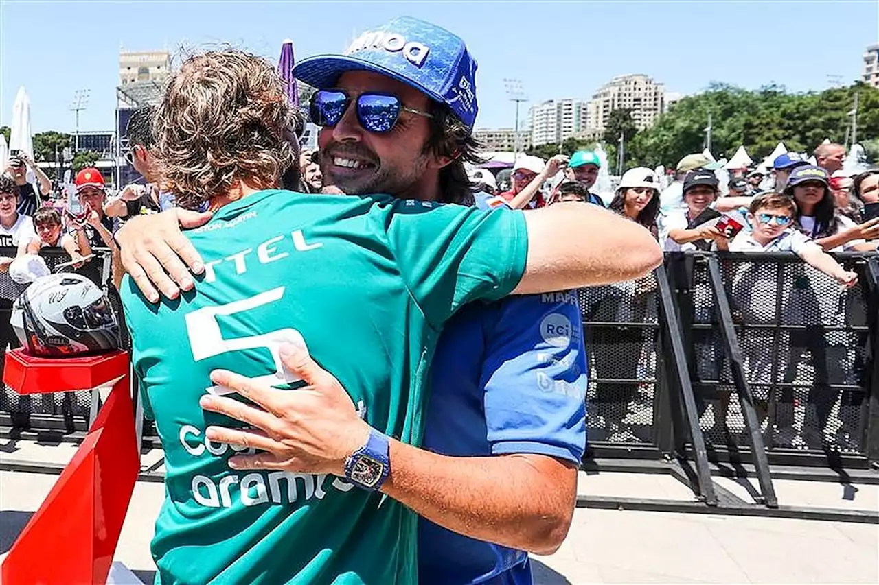 Vettel no cree que Fernando Alonso y Aston Martin luchen por el campeonato