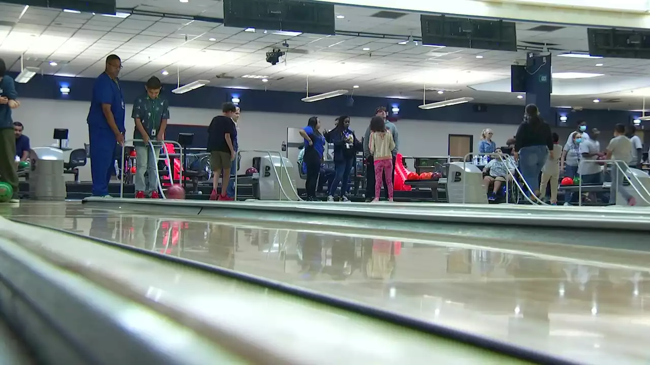 Dallas ISD Special Olympics Bowling Gives Students Chance to Play Sports