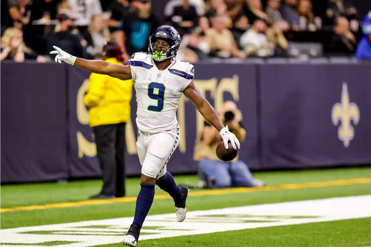 Ken Walker III Looks Prepared To Bolster Seahawks' Offense