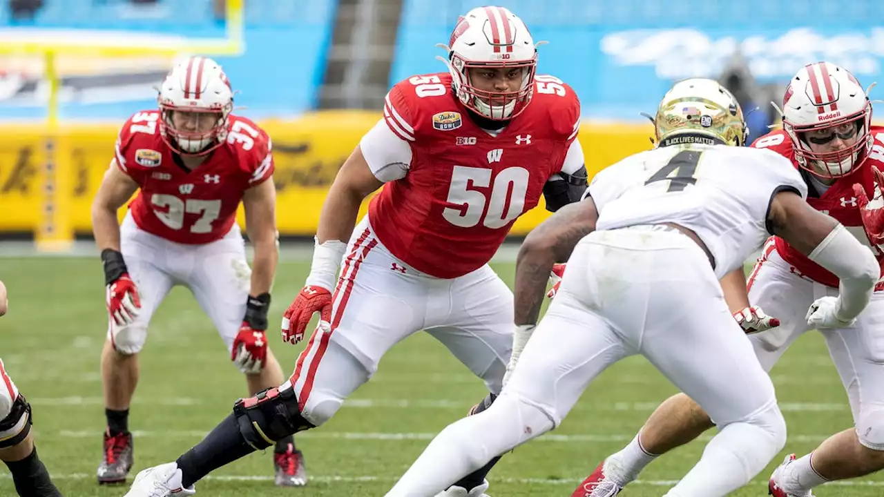 Logan Brown dismissed from Wisconsin football program after striking teammate in practice