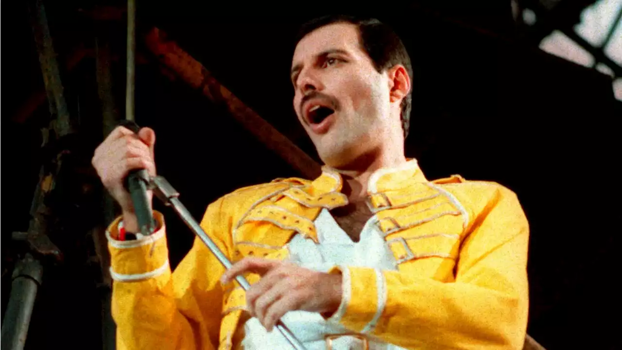 Queen Releases Unearthed Track Featuring Freddie Mercury, ‘Face It Alone’