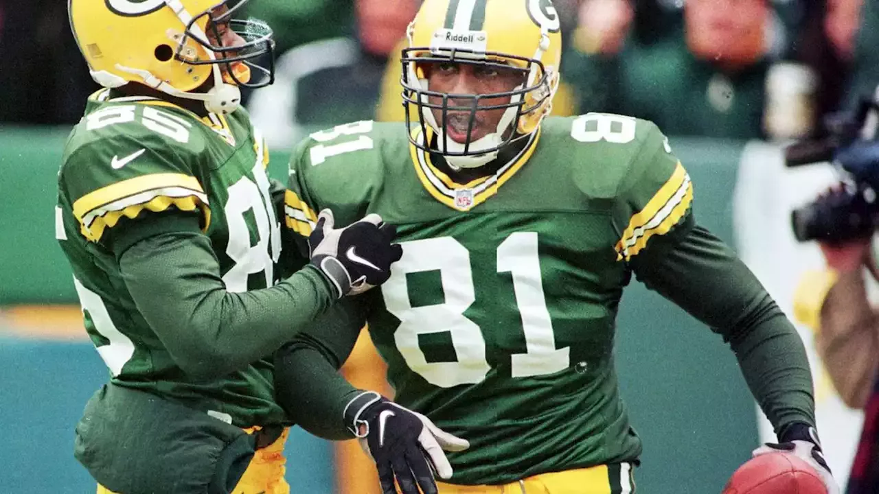 Former Packers Tight End Tyrone Davis Dies at 50