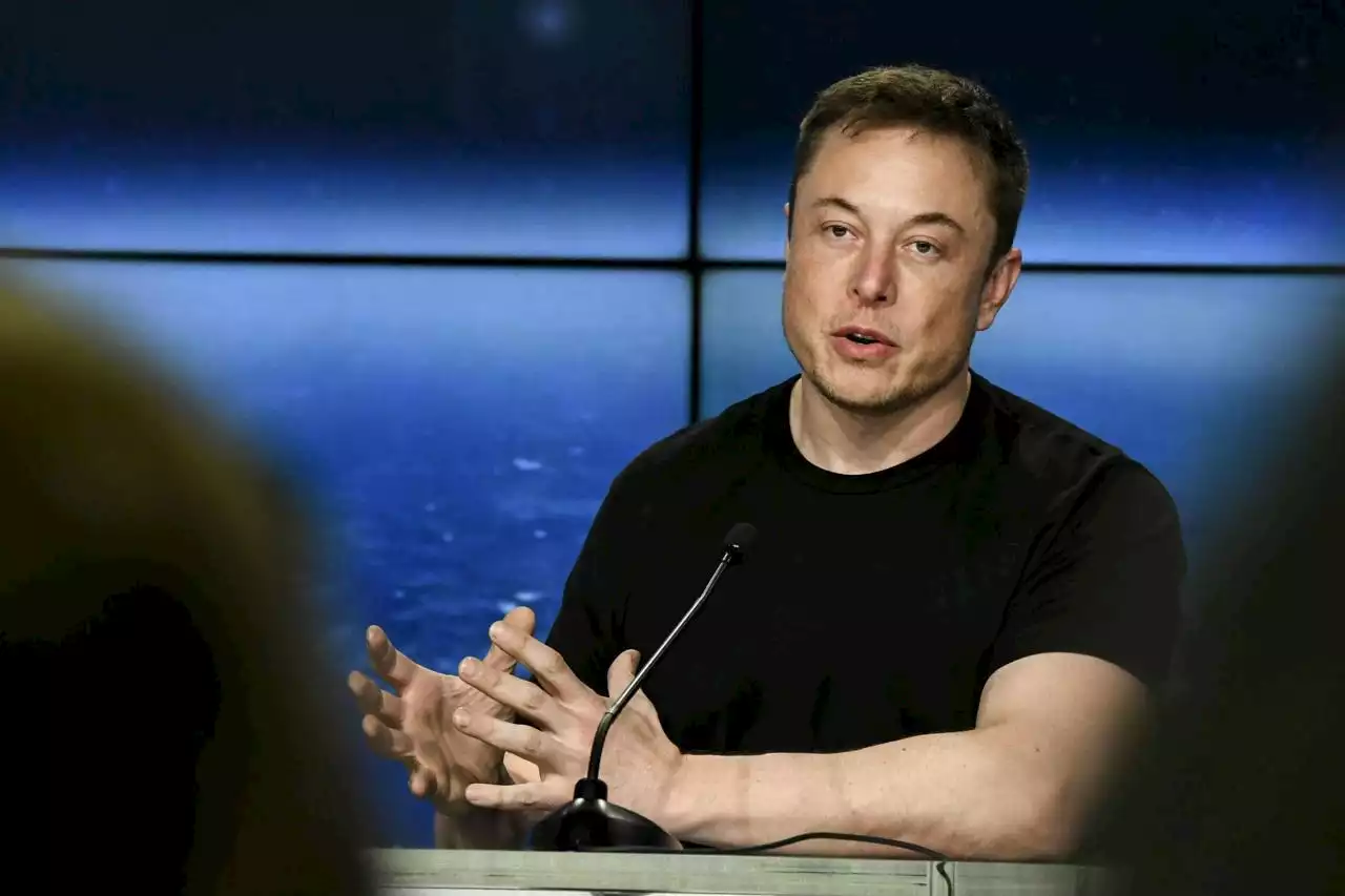 Musk al Pentagono: 'Pagate voi i satelliti Starlink per Ucraina'