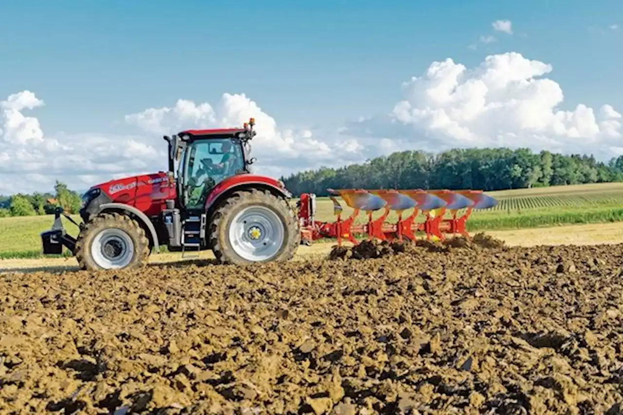 Neuer Pflug und breitere Sämaschine: Pöttinger mit neuer Technik für Acker und Saat - bauernzeitung.ch