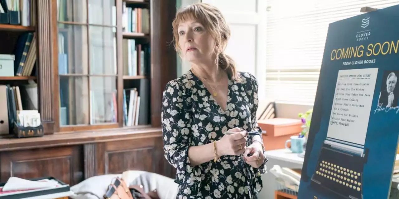 'Magpie Murders' Review: Lesley Manville Makes This Mystery Series Sparkle