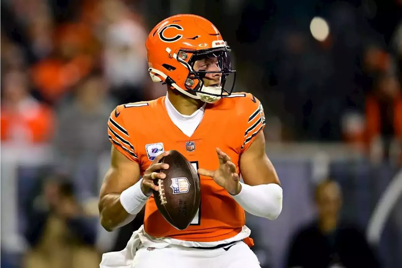 Justin Fields 'tired' of Bears being 'almost there' after another loss