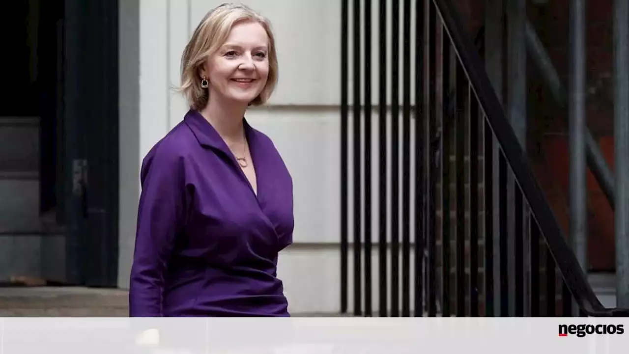 Liz Truss faz marcha-atrás e anuncia aumento de imposto para empresas