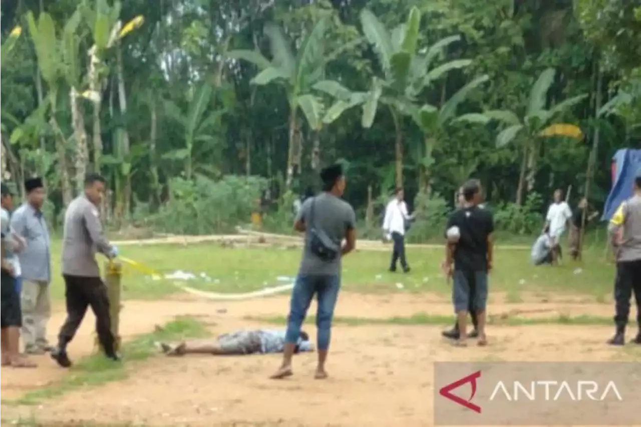 Dor! M Ditembak di Lapangan Sabung Ayam, Terkapar di Tanah