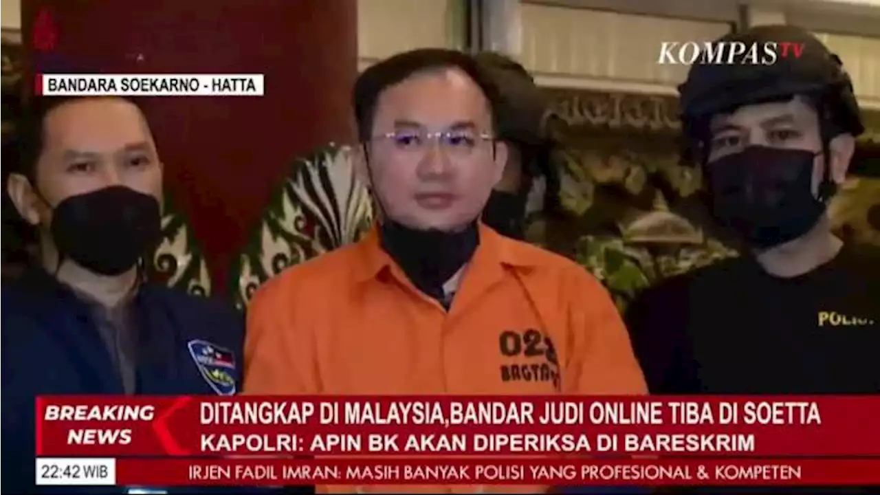 Bandar Judi Online Apin BK Tiba di Jakarta, Langsung Digiring ke Bareskrim