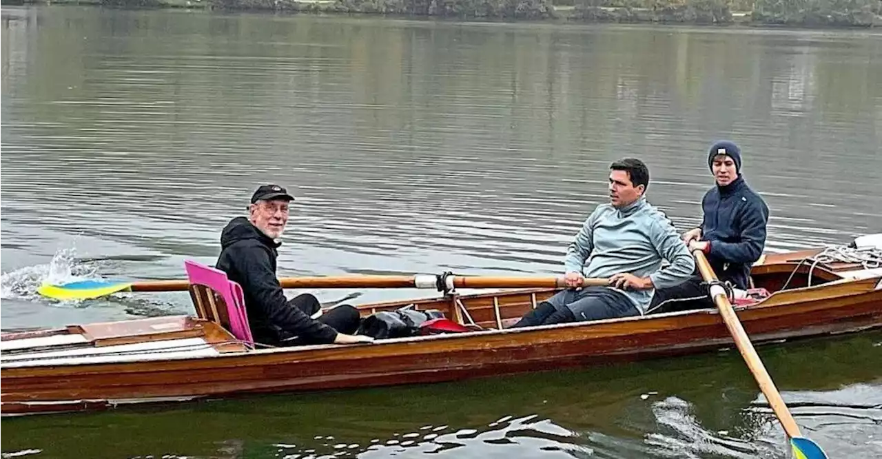 Warum ein Regensburger über 2000 Kilometer in einem alten Boot rudert