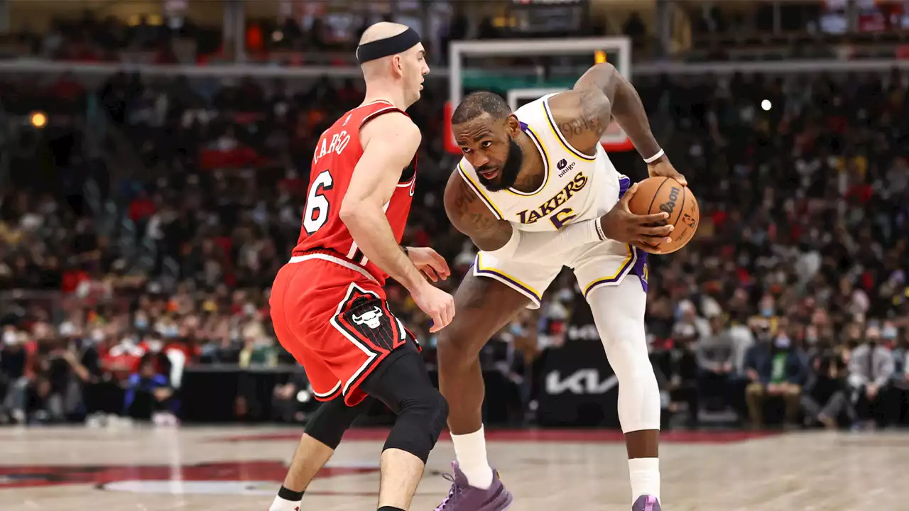 Bulls' Alex Caruso on LeBron: ‘He Showed Me How to Chase Greatness'