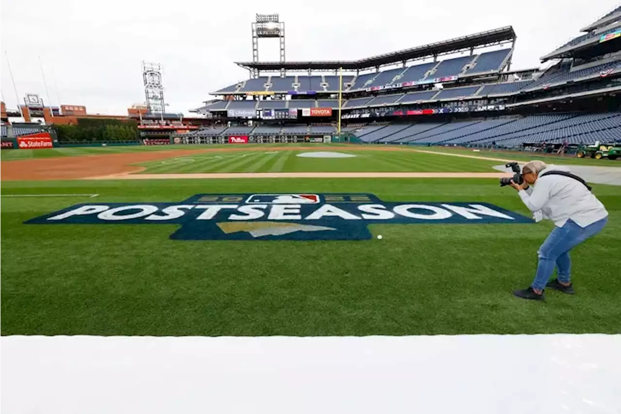 For Phillies fans, it’s a red-sweater day, and pitchers should like the forecast