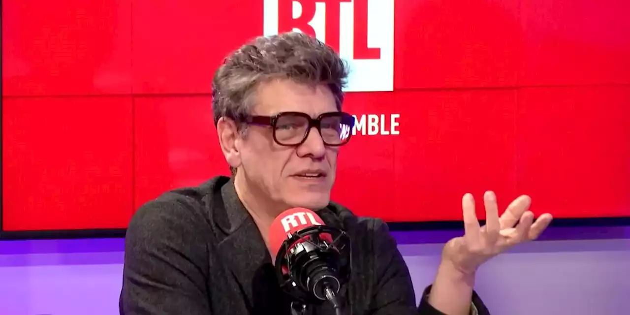 Exclu. Amusé, Marc Lavoine se souvient qu’on lui demandait de 'couper' ses chansons dans des émissions de télé pour une raison bien précise (VIDEO)