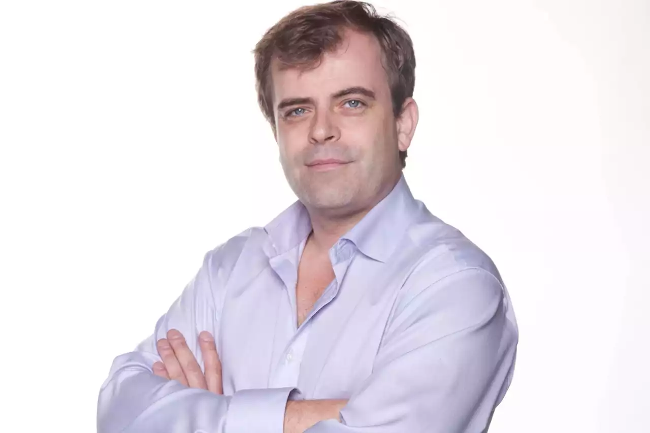 Corrie's Simon Gregson calls in ghost hunters to his Cheshire mansion